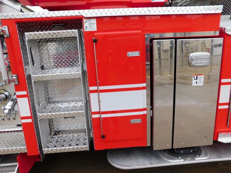 Macqueen Fire Equipment 1 14 Pic 1 (721) JPG
