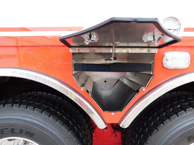 Macqueen Fire Equipment 1 14 Pic 1 (725) JPG