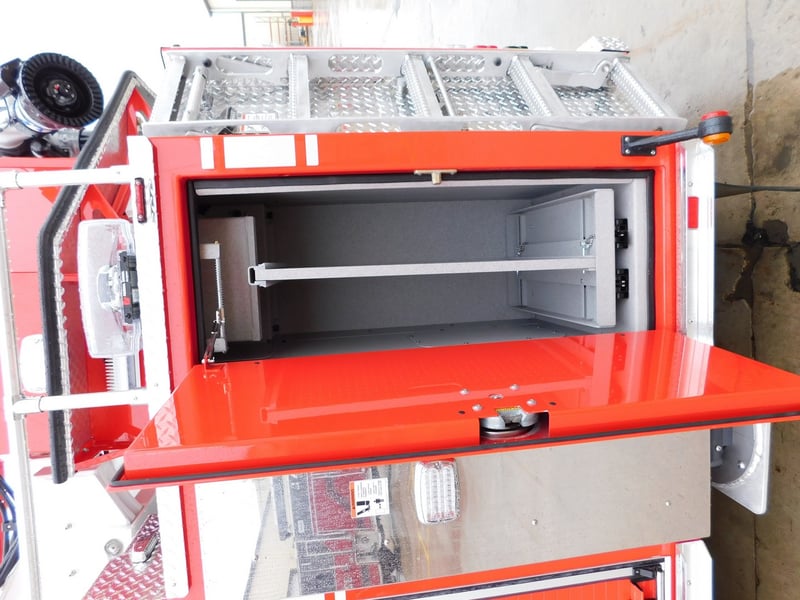 Macqueen Fire Equipment 1 14 Pic 1 (731) JPG
