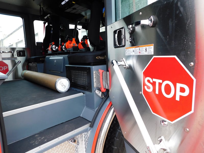 Macqueen Fire Equipment 1 14 Pic 1 (752) JPG