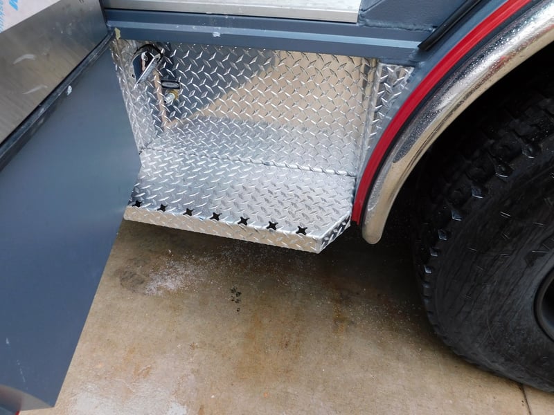 Macqueen Fire Equipment 1 14 Pic 1 (766) JPG