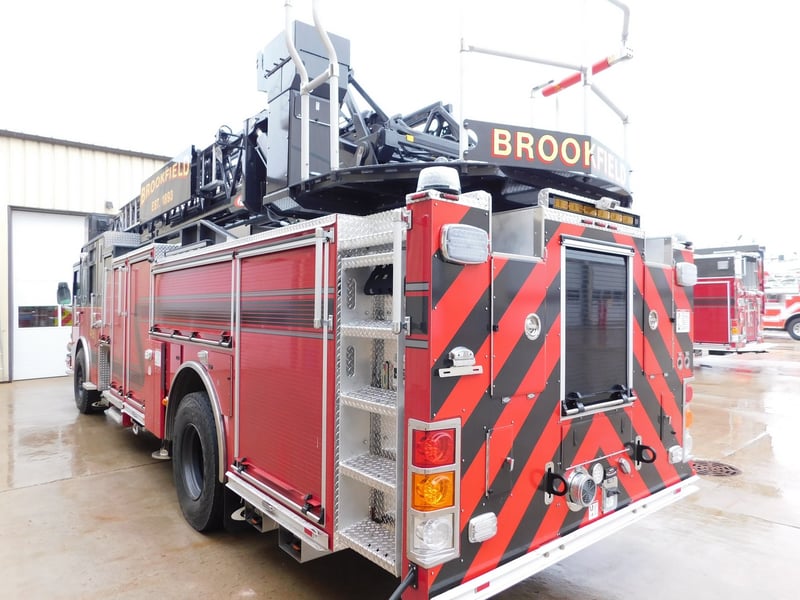 Macqueen Fire Equipment 1 14 Pic 1 (784) JPG