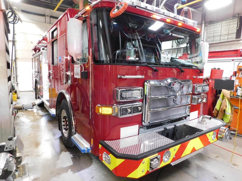 Macqueen Fire Equipment 1 14 Pic 1 (972) JPG