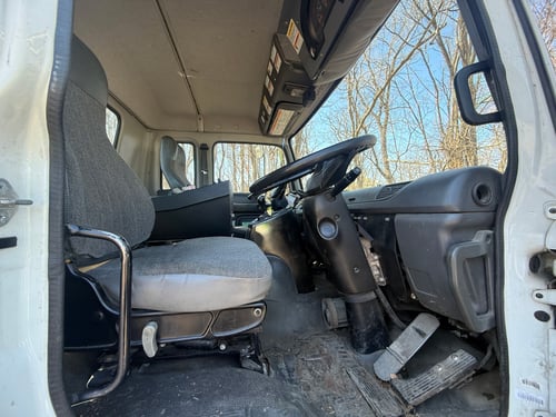 2008 Whirlwind GMC T7500