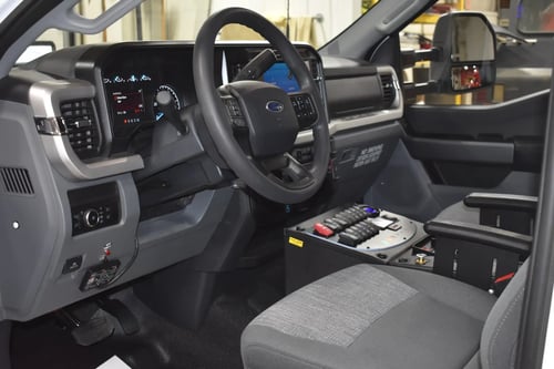 PL-Custom-Type-I-Classic-F550-4x4-Rear-Cab-Storage