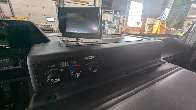 PXL 20241011 202501175 MP jpg
