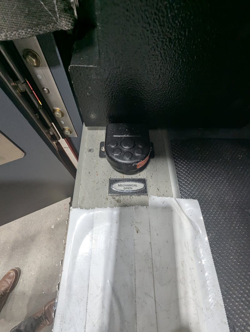 PXL 20250112 173911645 jpg