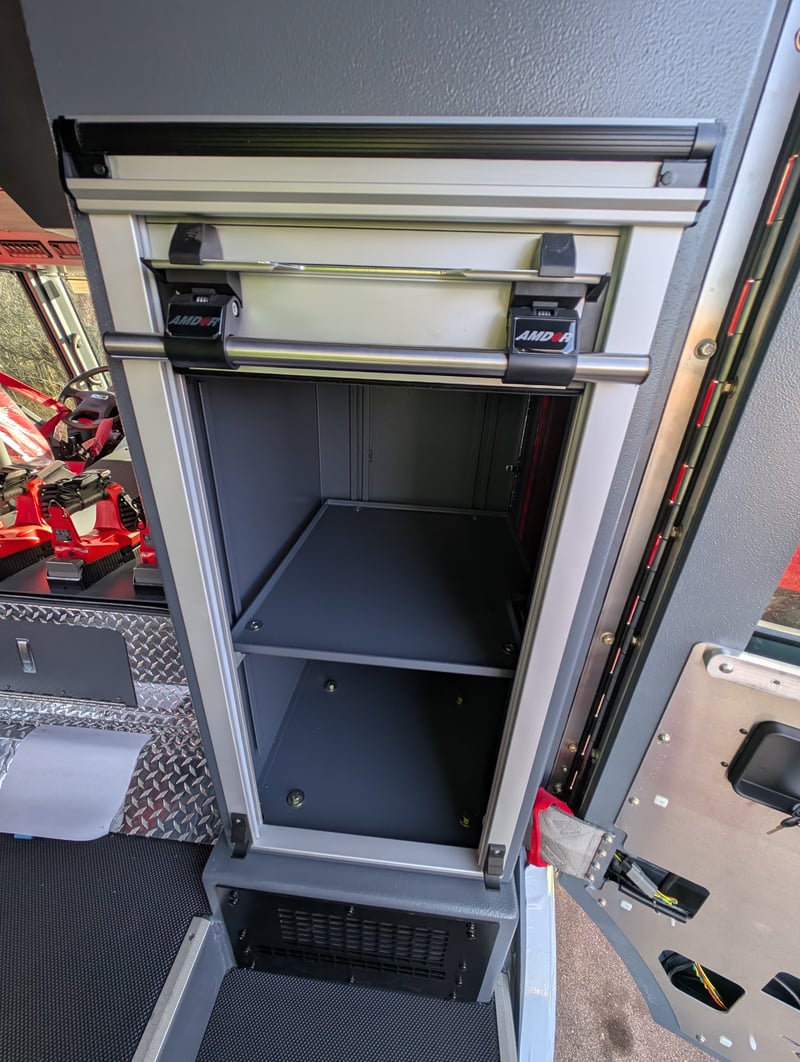 PXL 20251121 195438421 jpg