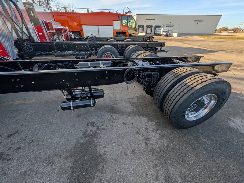 PXL 20251121 195535995 jpg