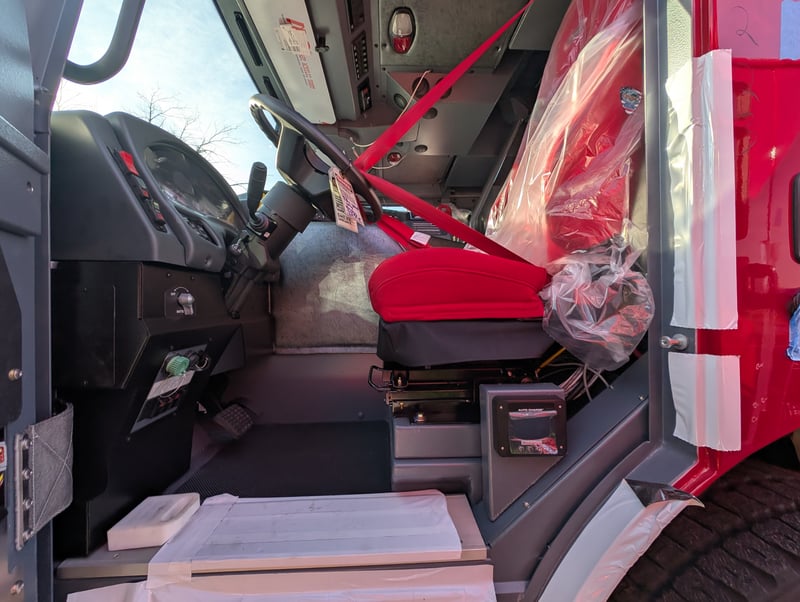 PXL 20251121 195607357 jpg