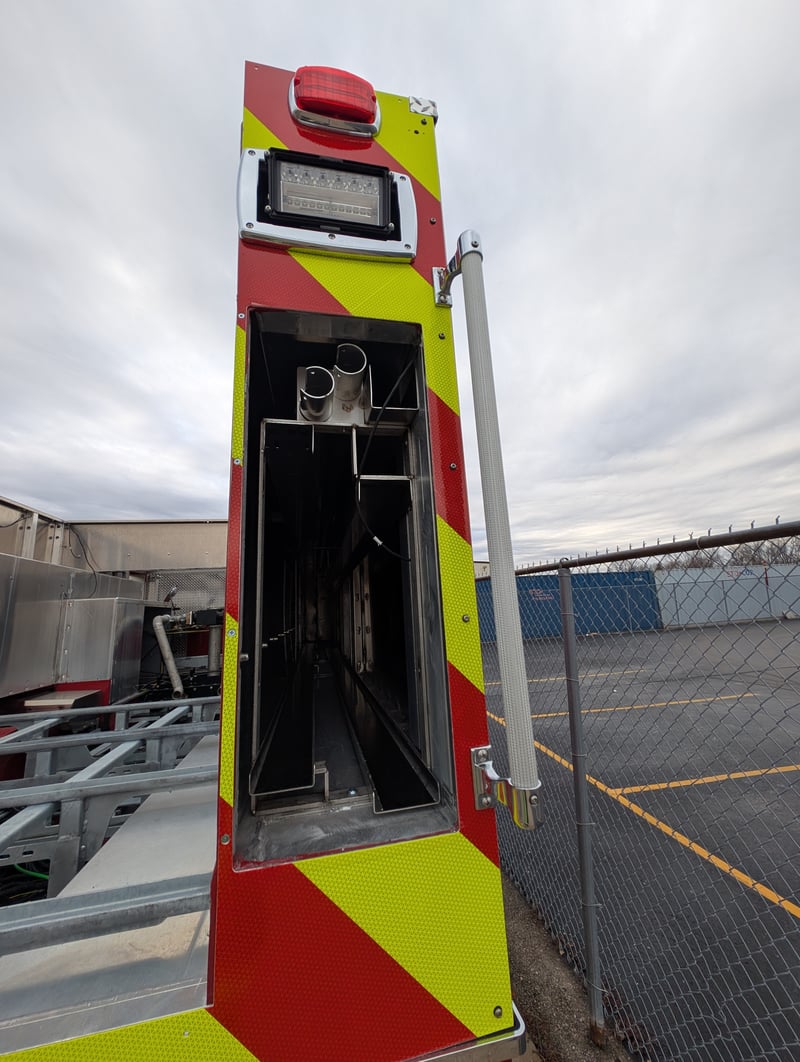 PXL 20251122 172616960 jpg