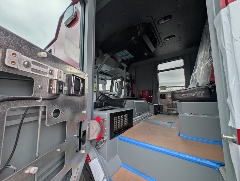 PXL 20251122 172744135 jpg