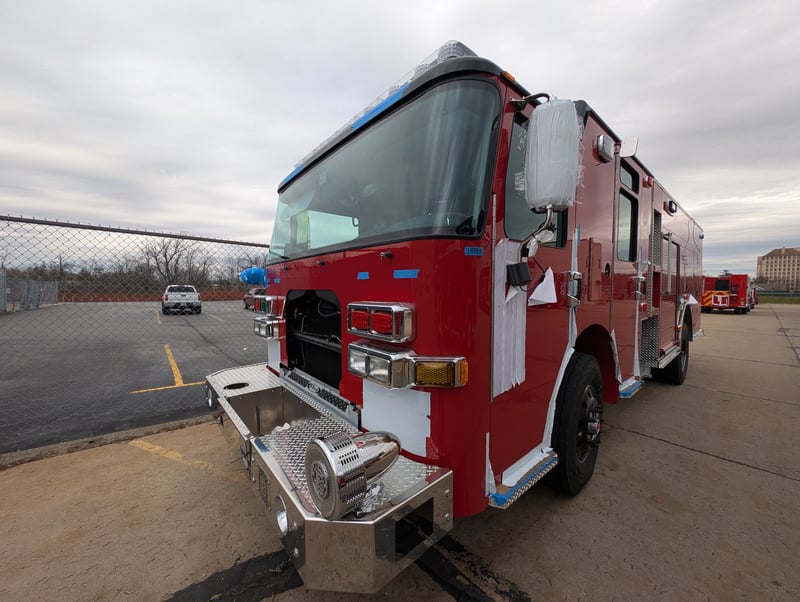 PXL 20251122 172809049 jpg