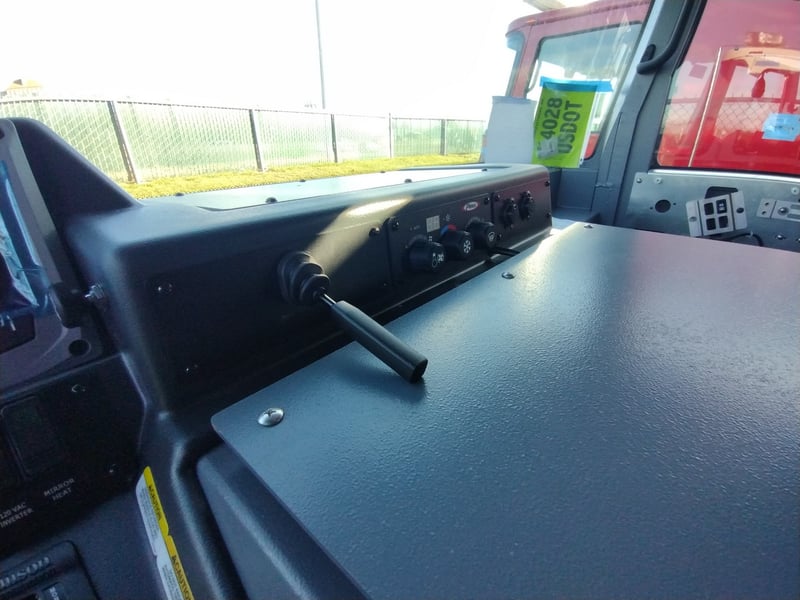 MacQueen A 100 jpg