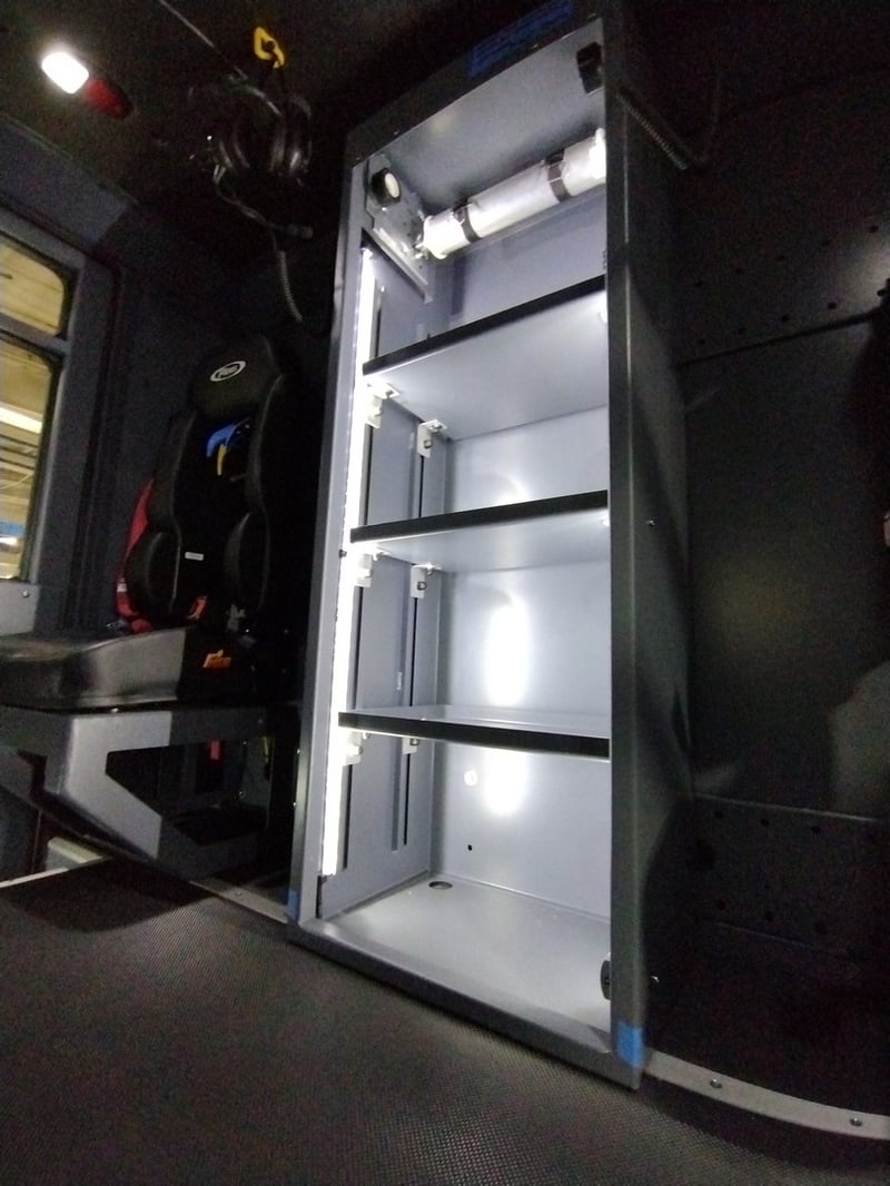 MacQueen B 141 jpg