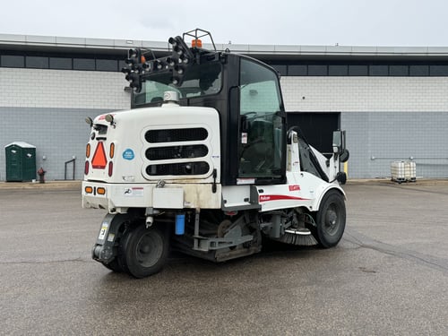 2017 Elgin Pelican NP Street Sweeper