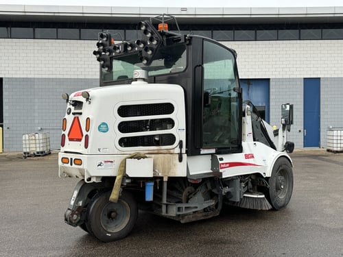 2017 Elgin Pelican NP Street Sweeper
