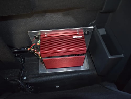 ford-f550-ambulance-passenger-front-quarter-view