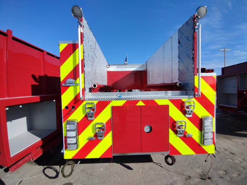 macQueen Emergency C 11 JPG