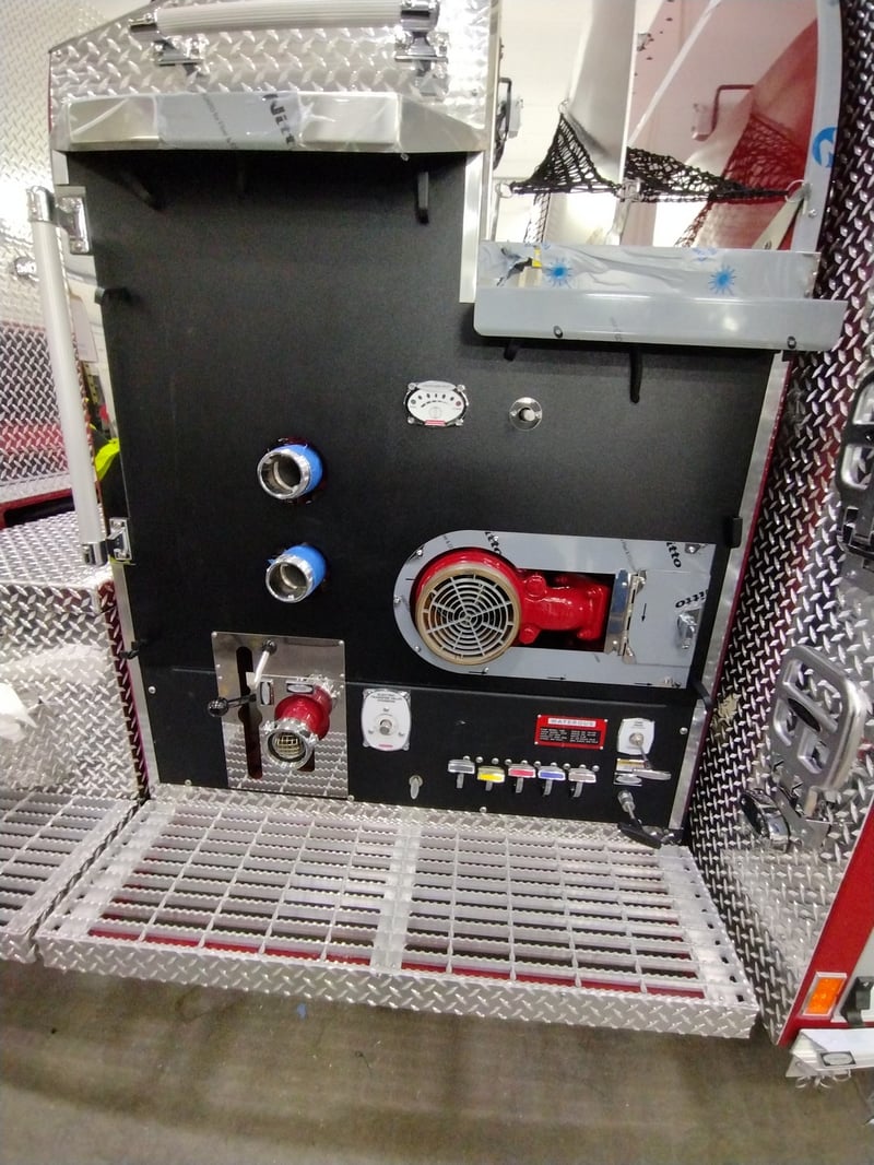 macQueen Emergency C 127 JPG