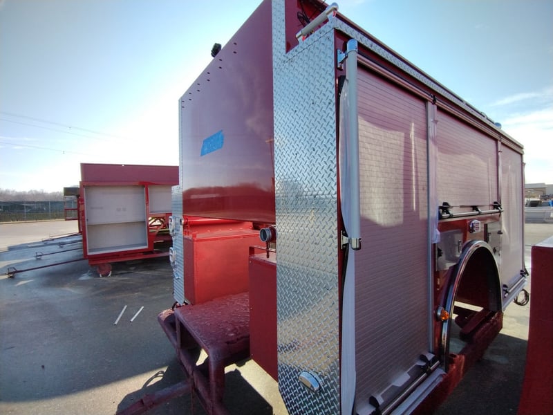 macQueen Emergency C 13 JPG