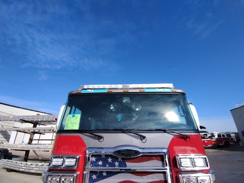 macQueen Emergency C 51 JPG