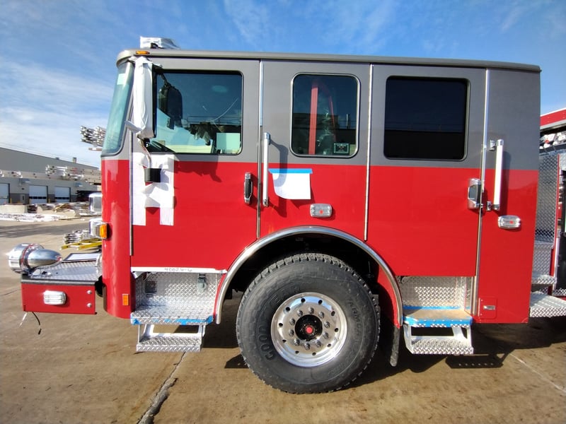 macQueen Emergency C 56 JPG