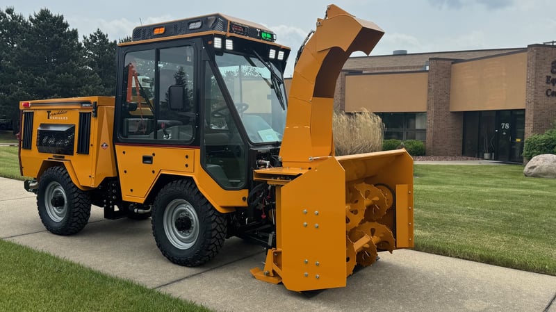 New Stock 2025 Trackless MT7 Municipal Sidewalk Tractor For Sale  MN,IA,WI,NE,OH,MI,ND,SD,IL,MO,KS