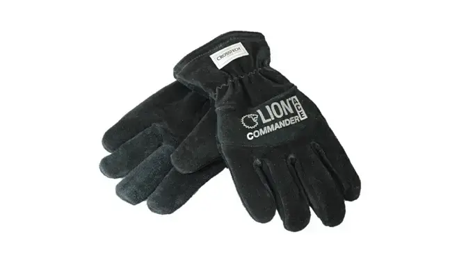 LION Commander Ace gloves designed for structural firefighting protection, dexterity, and grip in demanding fireground conditions.